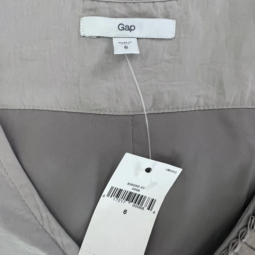 GAP Taupe V-Neck Beautifully Pleated Drop Waist Dress - Picture 2 of 3